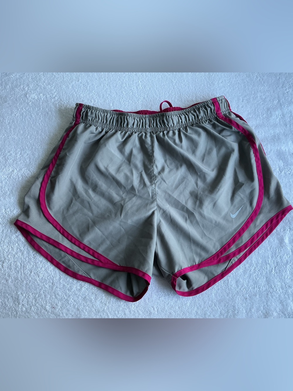 Nike Women’s Light Gray Athletic Shorts with Pink Trim